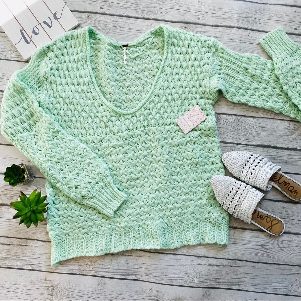 Free People Oversized Mint Open-Knit Sweater NWOT - Picture 6 of 6